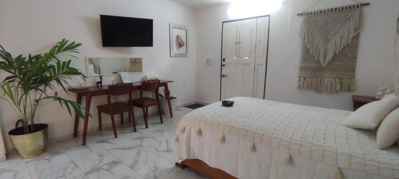Casa Mercedes Valladolid  Eksteriør billede
